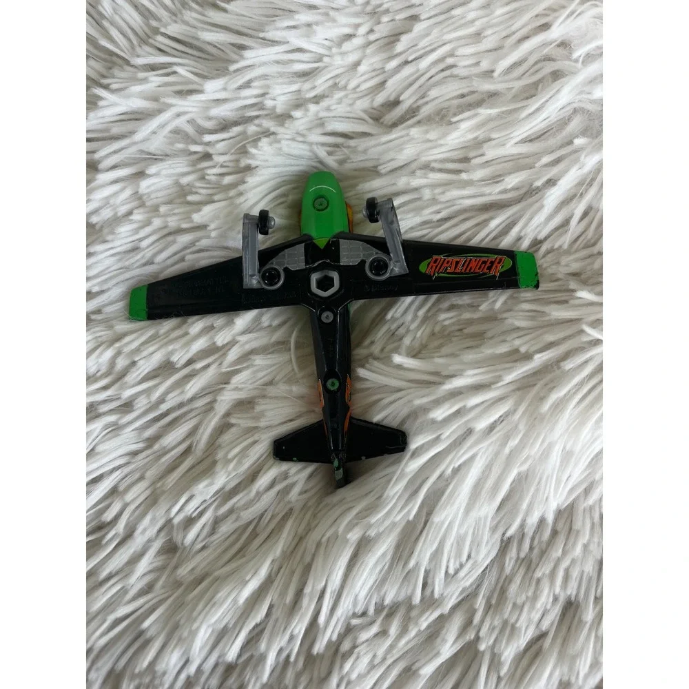 Disney Pixar Planes Ripslinger Diecast Toy Airplane Green Black Racing No 13